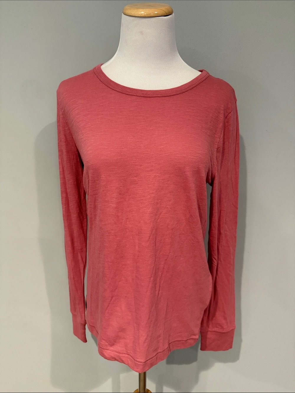 NWT Jcrew vintage cotton Long-Sleeve Crewneck Top in Dusty Rose- size M